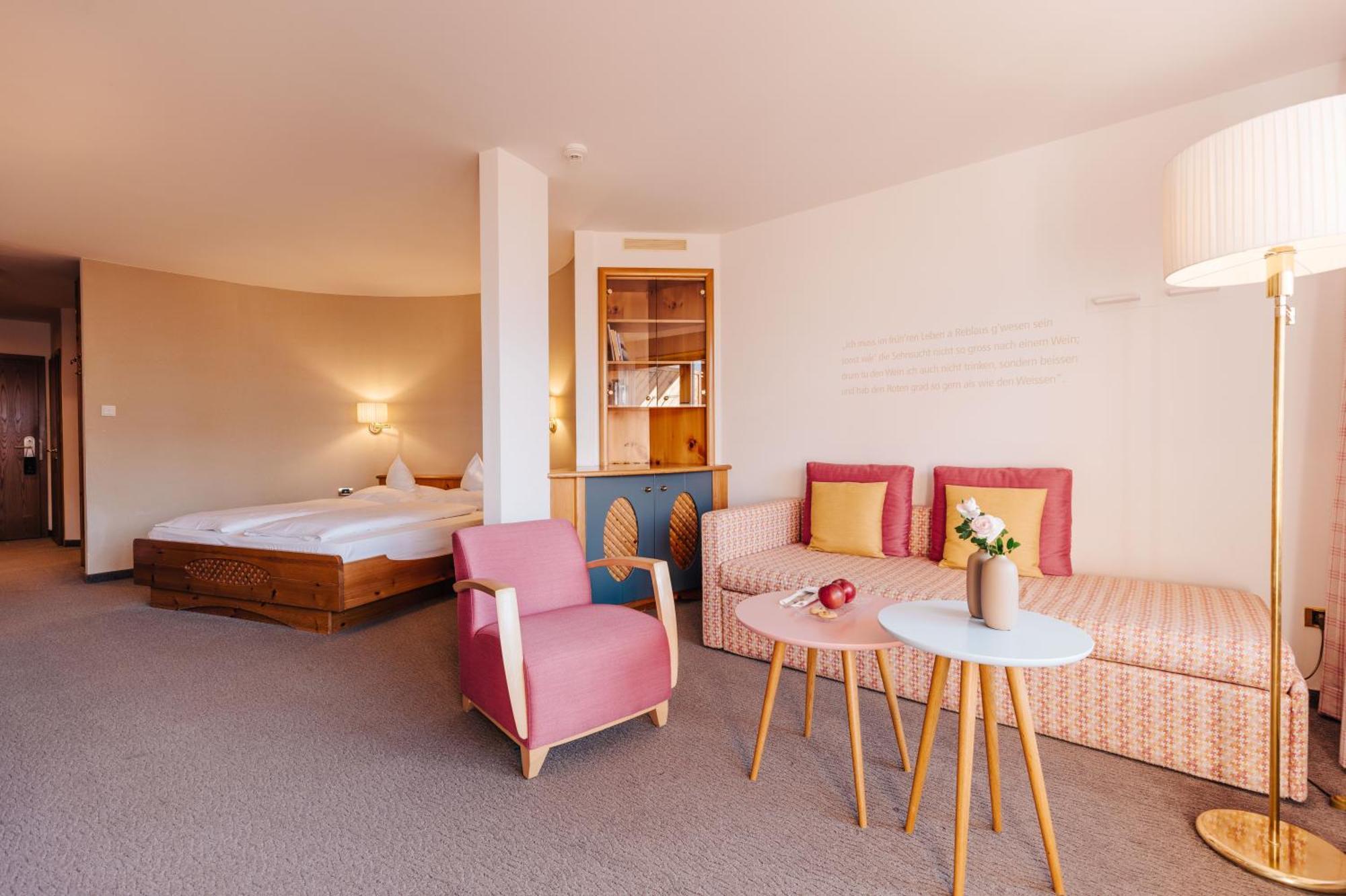 Hotel Hohenwart Schenna Eksteriør bilde