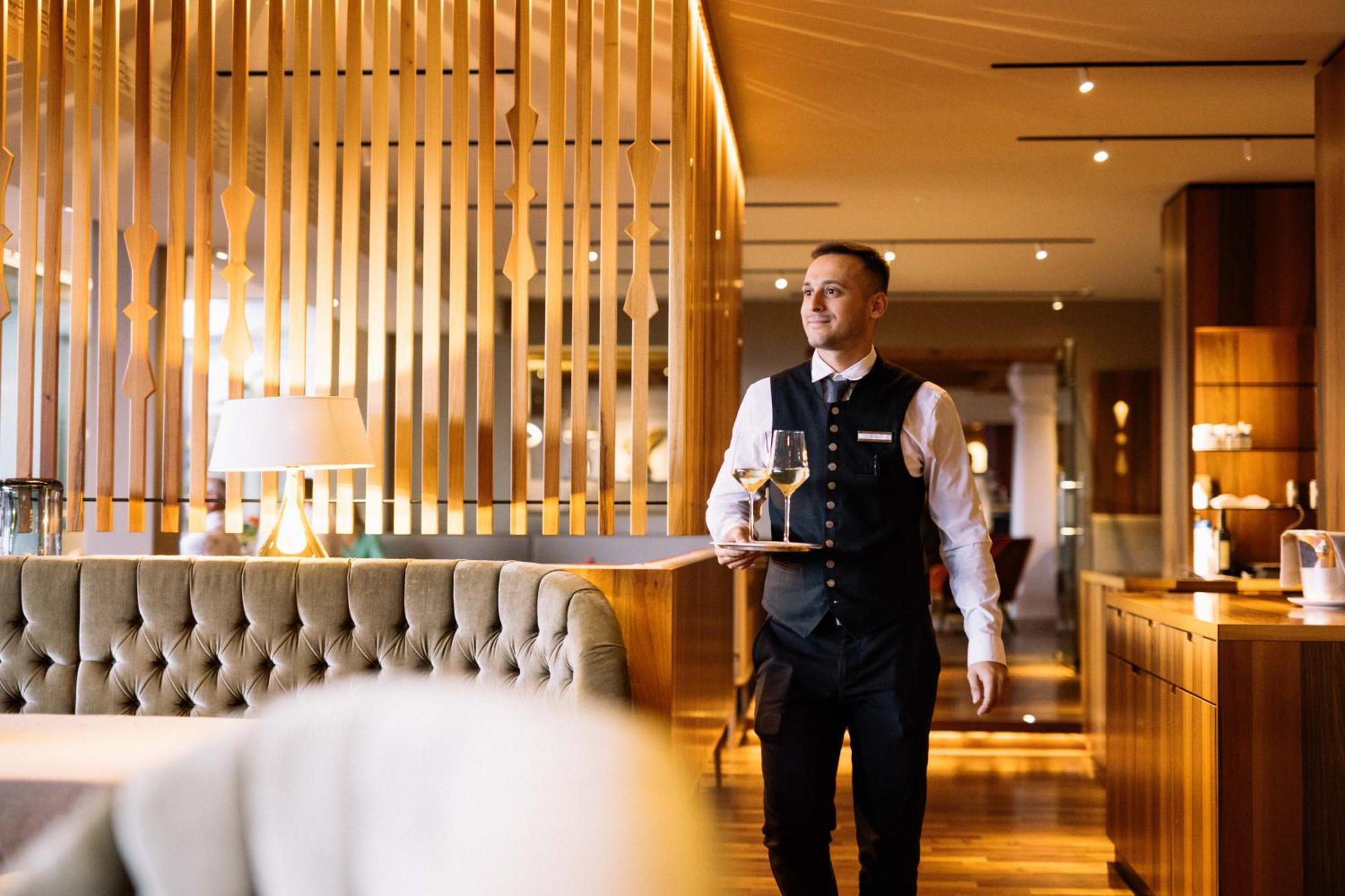 Hotel Hohenwart Schenna Eksteriør bilde